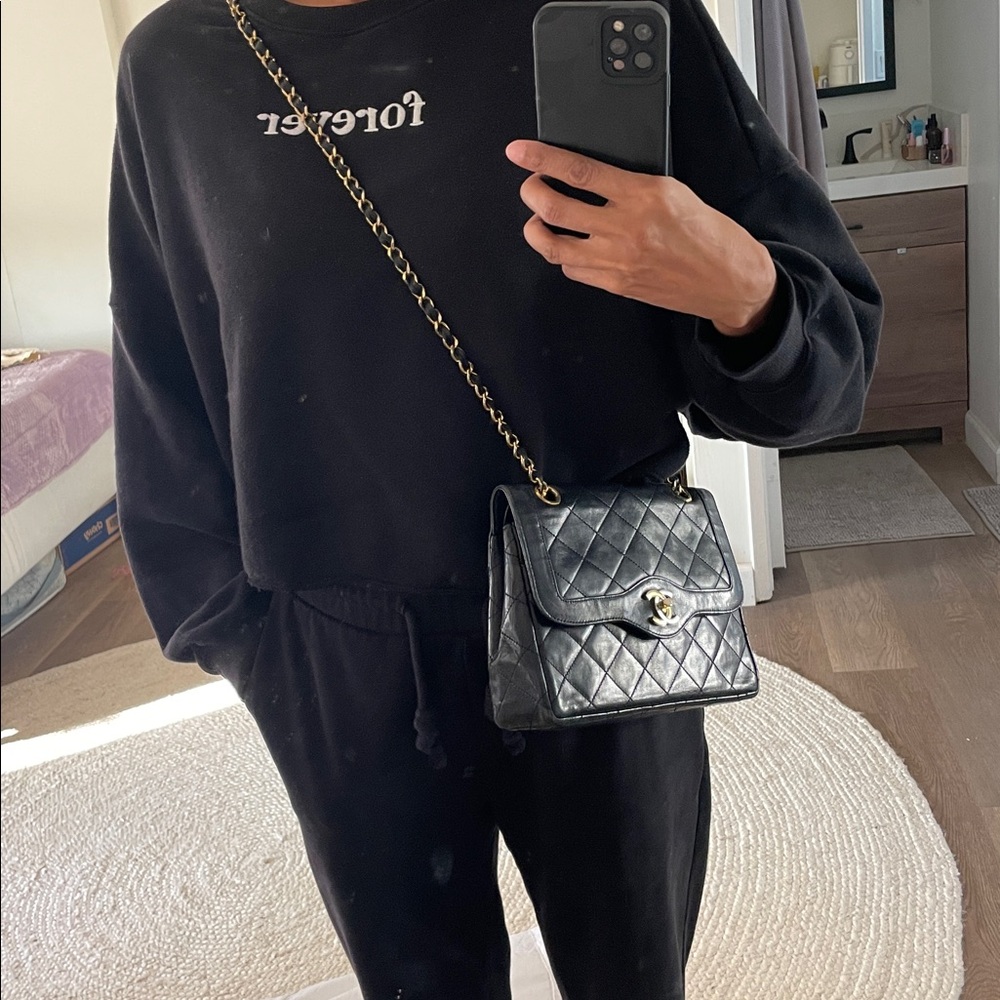 CHANEL Black Vintage Double Flap Lambskin Bag with Gold Chain - Picture 11 of 17